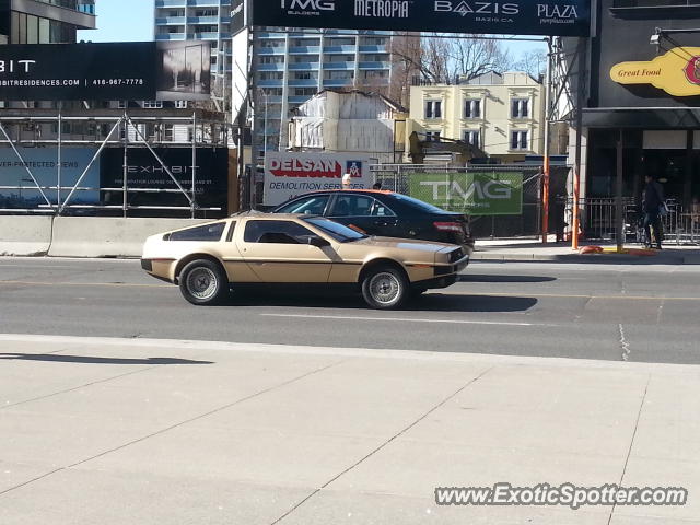 DeLorean DMC-12 spotted in Toronto, Canada