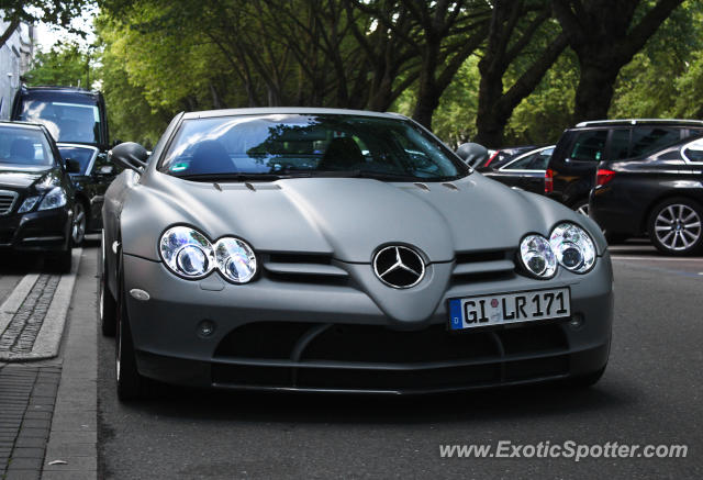 Mercedes SLR spotted in Düsseldorf, Germany