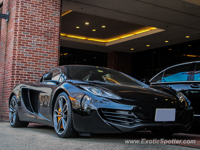Mclaren MP4-12C spotted in Boston, Massachusetts