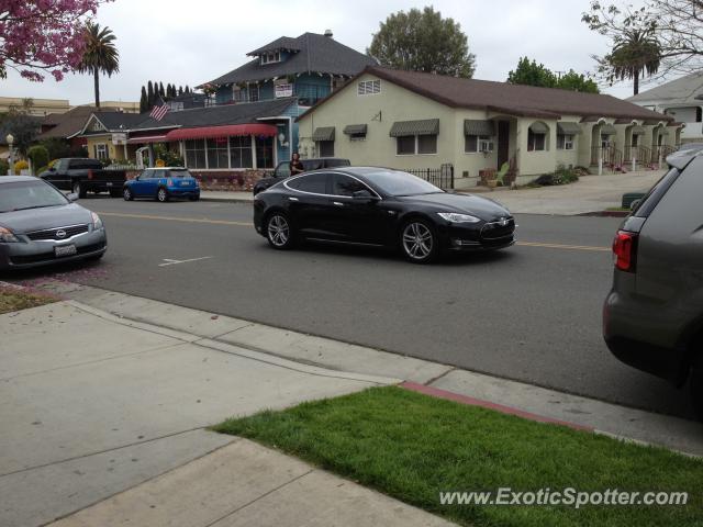 Tesla Model S spotted in Orange, California
