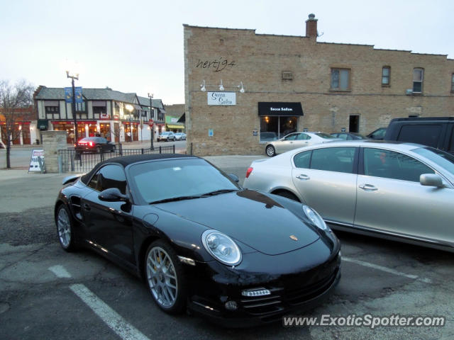 Porsche 911 Turbo spotted in Highwood, Illinois