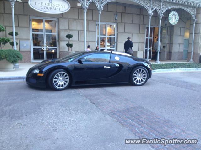 Bugatti Veyron spotted in Dallas, Texas