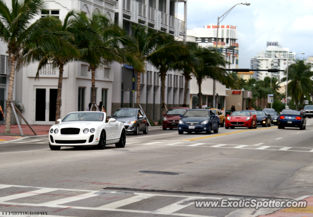 Ferrari California spotted in Miami, Florida