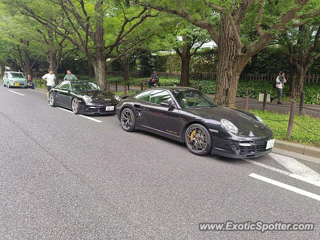 Porsche 911 Turbo spotted in Tokyo, Japan