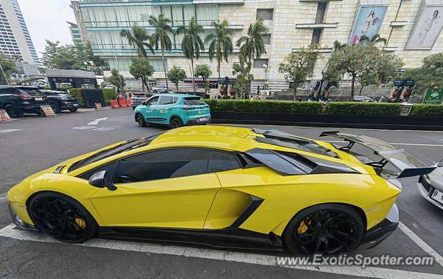 Lamborghini Aventador spotted in Jakarta, Indonesia
