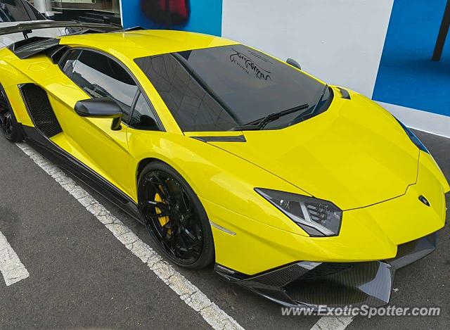 Lamborghini Aventador spotted in Jakarta, Indonesia